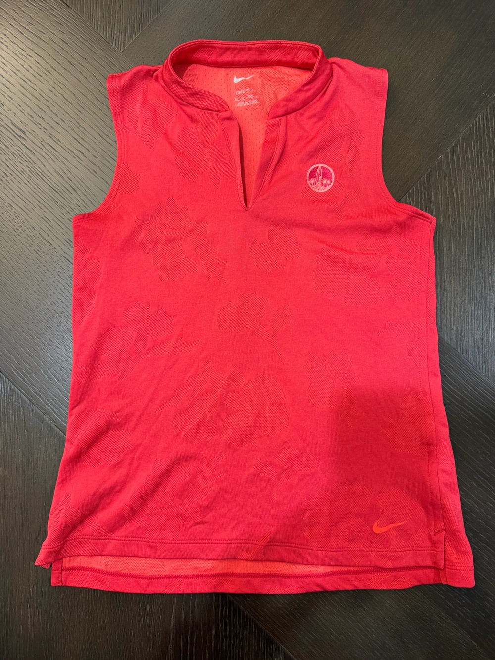 Nike Girls' Fusia Pink Sleeveless Golf Tank Top (Bald Head Island Logo)